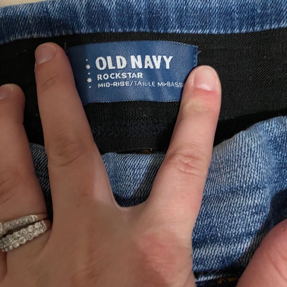 Rockstar Mid Rise Old Navy Jeans - Picture 5 of 5